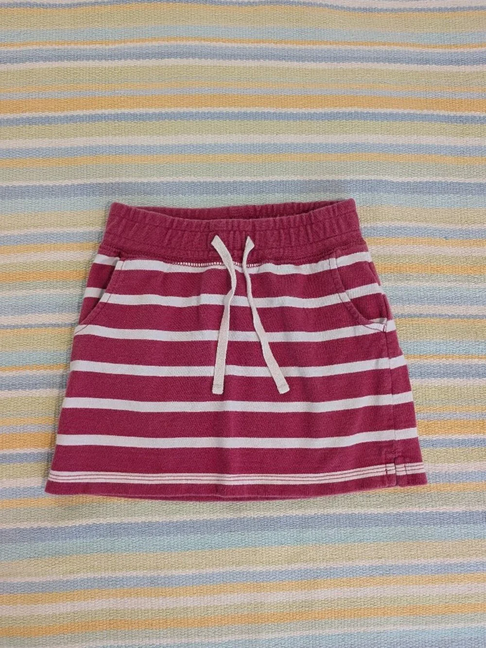 Girl's Gap Pink / White Striped Terry Skirt Size Small 6/7